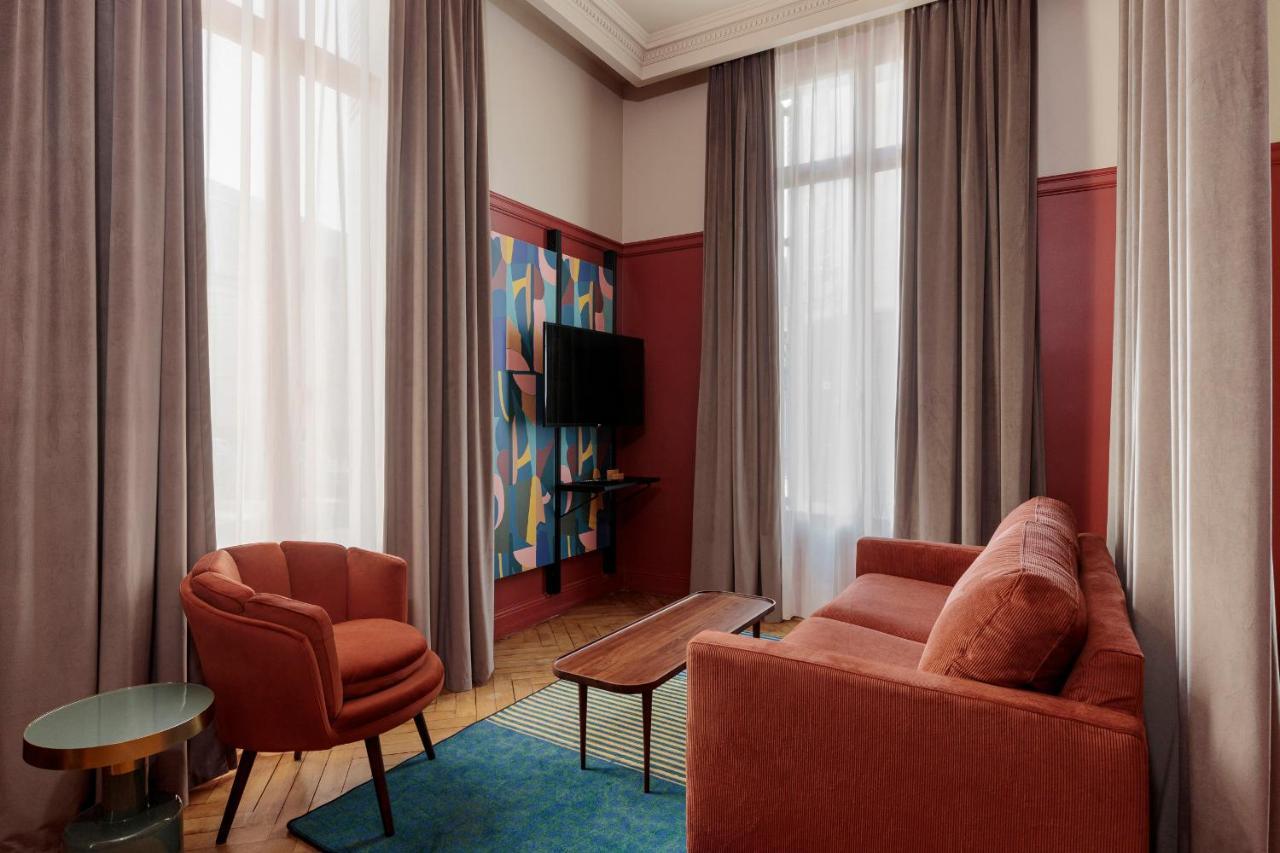 تور Hotel Corneille - Entree Autonome, Reception En Ligne - Encore Mieux المظهر الخارجي الصورة